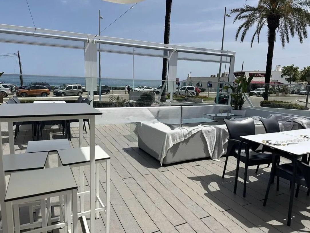 Restaurante en primera línea de playa en Torreguadiaro/Sotogrande con trayectoria consolidada y gran potencial de crecimiento