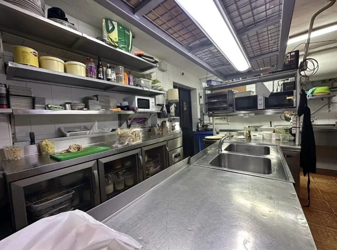 Restaurante en primera línea de playa en Torreguadiaro/Sotogrande con trayectoria consolidada y gran potencial de crecimiento